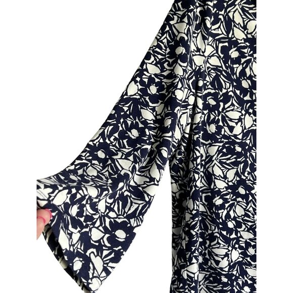 Talbots Petite Womens Floral Print Cowl Neck Top XLP Navy White 3/4 Sleeve - Picture 4 of 6